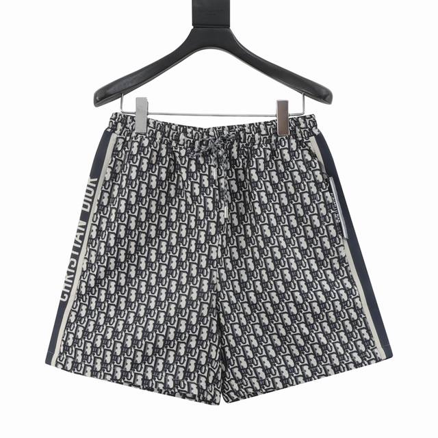 Dior monogram shorts DDD. This original, high-quality garment is developed from