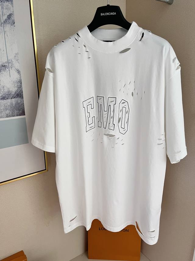 Blcg Emo ripped short-sleeved T-shirt (DDD). Loose fit, unisex, two colors: blac