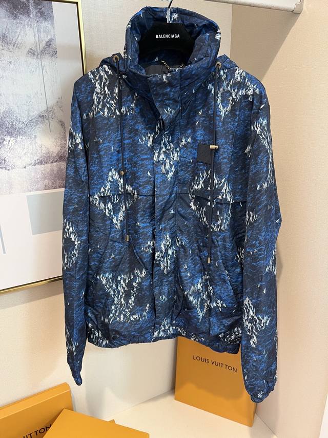 Size: SML Xl Single color 1V 2025Fw New Fall/Winter Style, Woven Hooded Windbrea