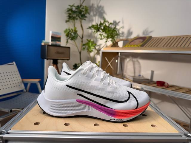 Nike Air Zoom Pegasus 37 Fashion Casual Fabric Shock Absorption Non-slip Wear-re