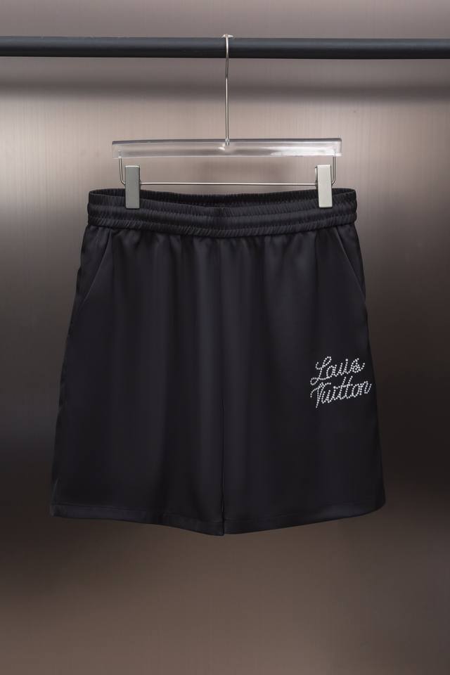 Lv 2025Ss new shorts suit with printed logo. Customized acetate silky fabric. A