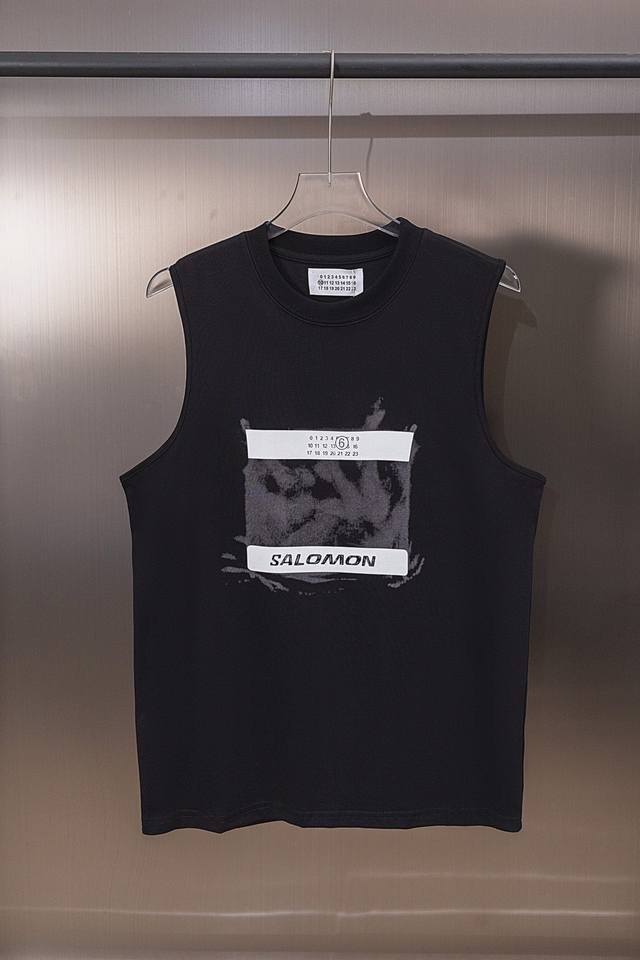 Mm6 Margiela 2025 Spring/Summer new printed vest for men and women, high quality