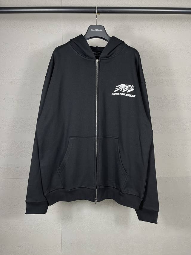 Actual photos of the top-tier edition. Official Balenci*Ga Paris quality. New B