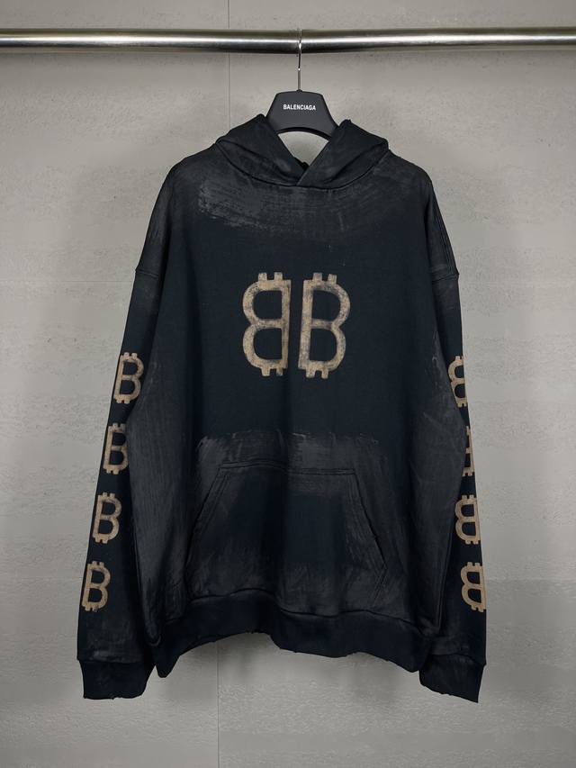 Actual photos of the top-tier edition. Official Balenci*Ga Paris quality. The l