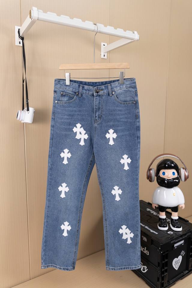 Hanging picture Chrome Hearts 2025 classic white cross-stitched leather jeans Vi