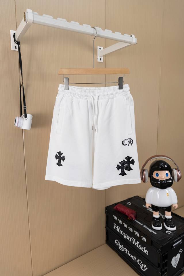 Top-of-the-line Chrome Hearts leather-appliqu