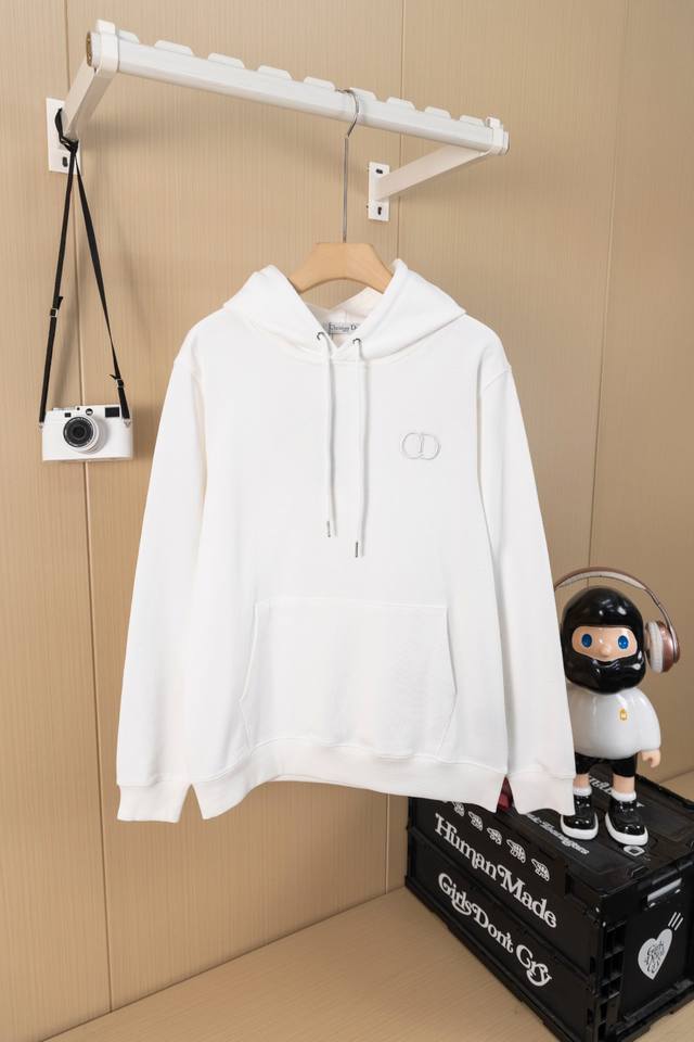 Photos: Dior Cd embroidered drawstring pocket hooded sweatshirt in black and whi