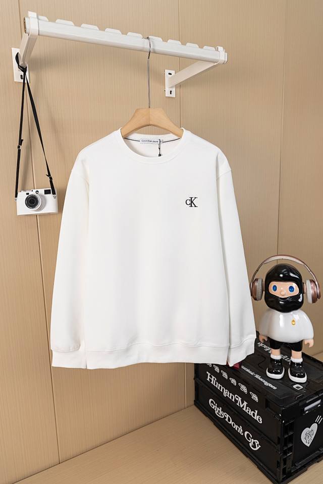 Hanging photo Ck small chest embroidery logo and back letter print steel stamp r