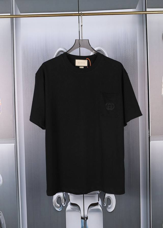 Special offer, no refunds or exchanges Gucci pocket logo embroidered new short-s