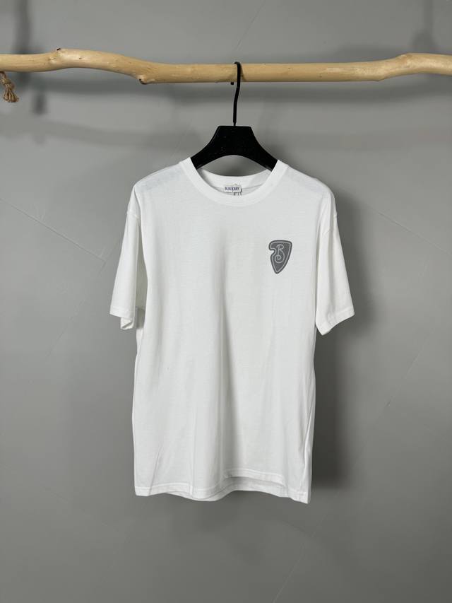 Burberry Burberry Burberry foam print and embroidered war horse short sleeve The
