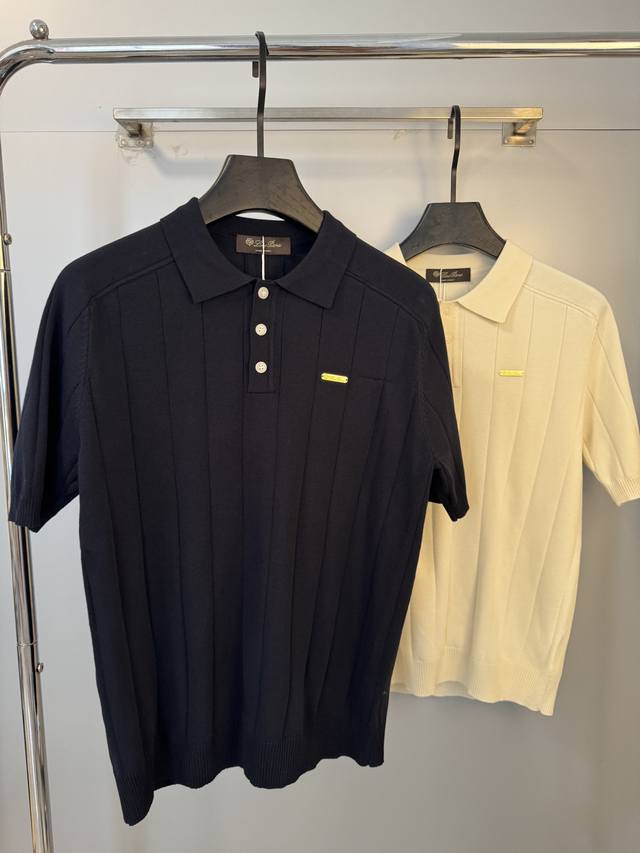 Loro Puana's new knitted short-sleeve 25Ss sweater features a classic design, mi