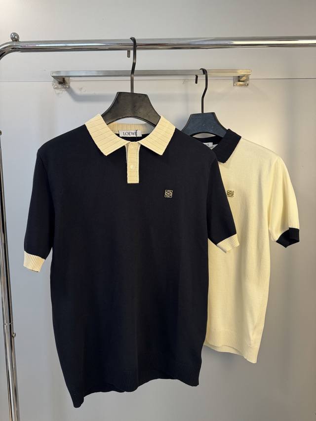 Loewe's new 25Ss knitted short-sleeve top features a classic design, simple and
