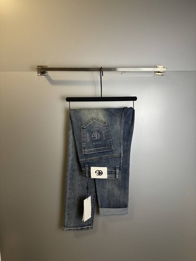 High-quality, next-day shipping. Available at Gucci counters for new spring/sum