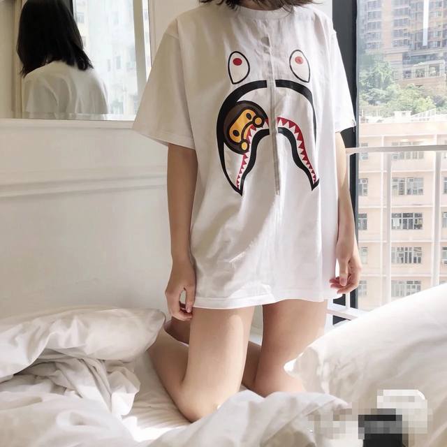 001094 A Bathing Ape shark head pattern print round neck short-sleeved T-shirt f