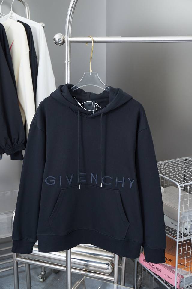 Givenchy Gvc classic logo embroidered hooded sweatshirt A must-have item for ev