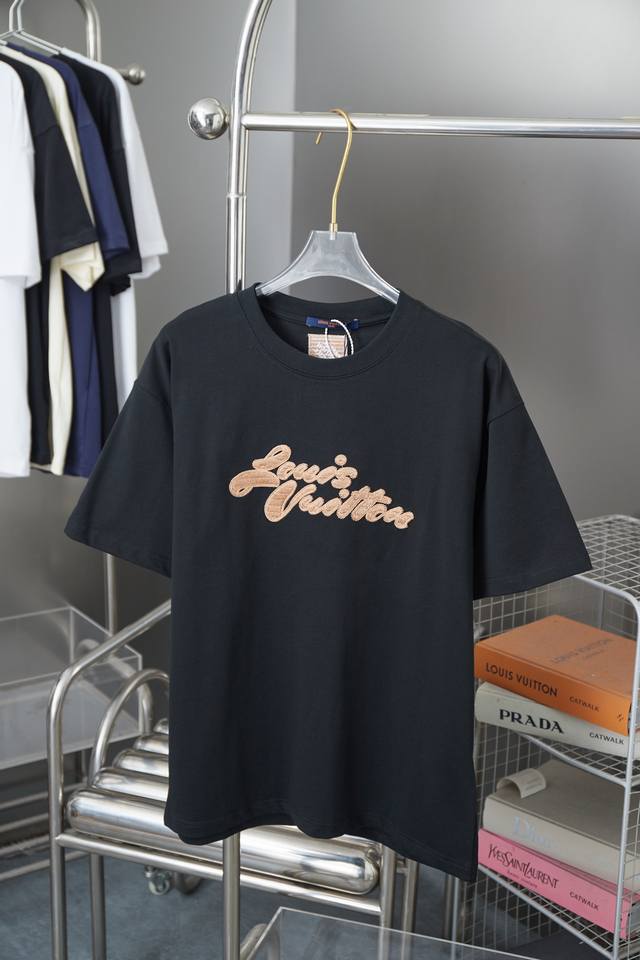 Louis Lv 25Ss early spring new short-sleeved Lv letter logo embroidered short-sl