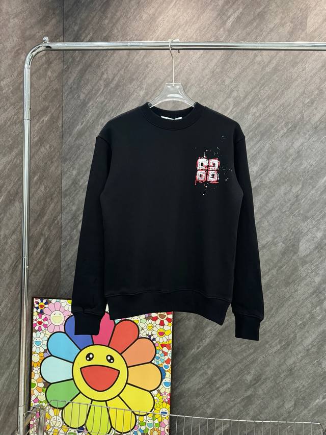 Style number: Y51 Givenchy flame overlapping letter print round neck sweatshirt