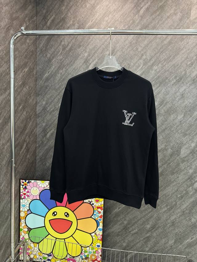 Style number: Y46 Lv letter sequin round neck sweatshirt Official website Zp ve