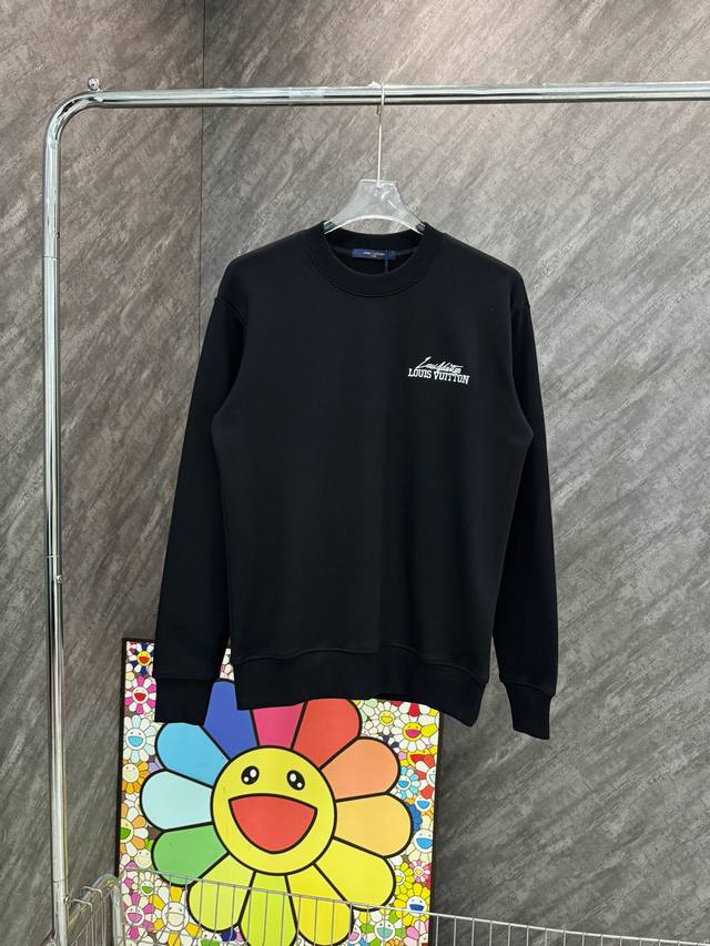 Style number: Y40 Lv front and back signature embroidered round neck sweatshirt
