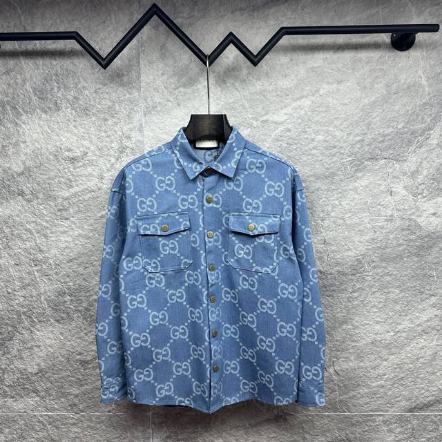 Gucci's new 2025 jacquard all-over logo couple's denim jacket. Made from heavy-d
