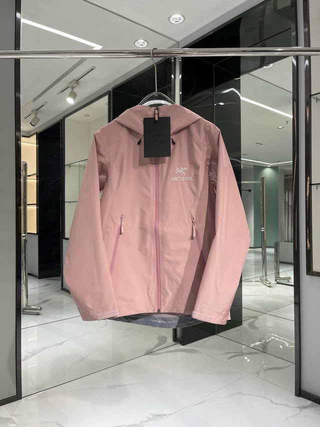 Lucky Pink-Beta ' -' Design Concept: Arcteryx, a Canadian outdoor apparel brand,