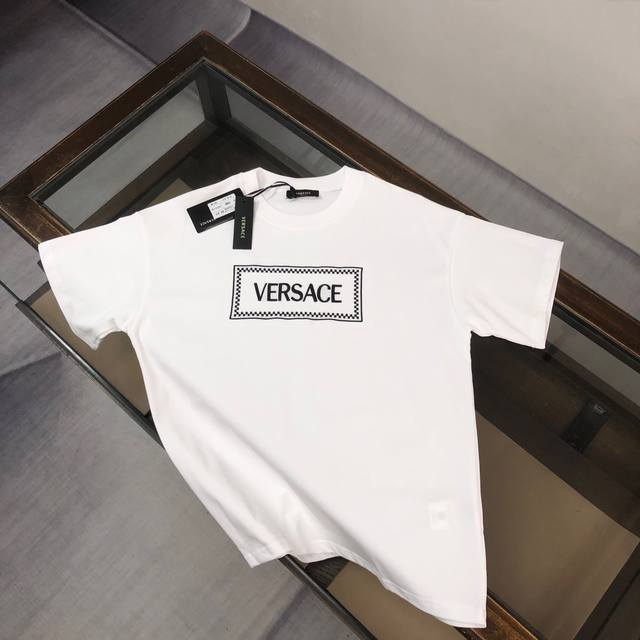 Ver*Sace 25Ss counter-matched round-neck short-sleeved T-shirt ~ Embroidered wit