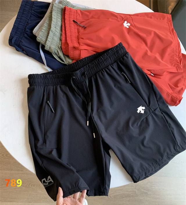 Descente 25Ss summer quick-drying new sports casual shorts DDD. Customized cool
