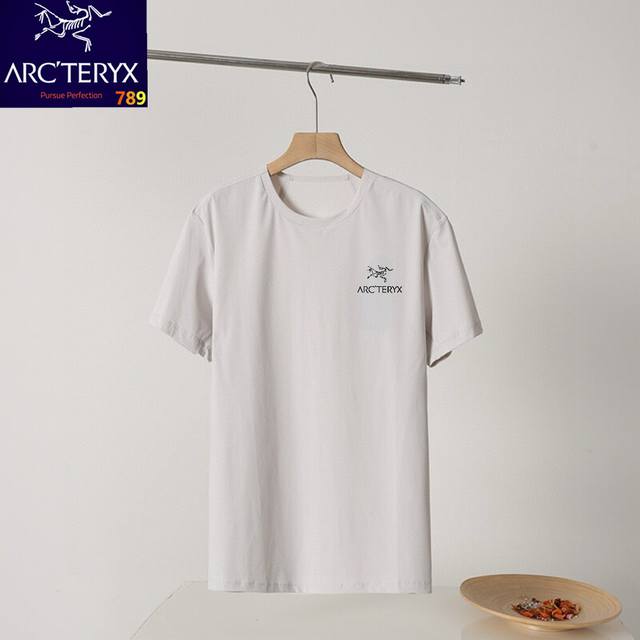 Arc'teryx quick-drying functional T-shirt short-sleeved moisture-absorbing, quic