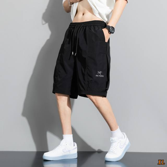 Arc'Teryx exclusive real shot of the new summer high-quality outdoor work shorts