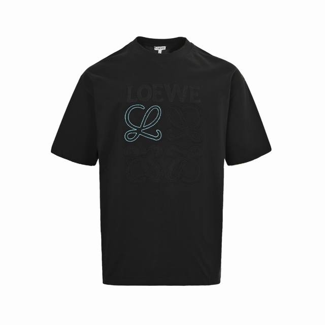 Loewe 25Ss Embossed Embroidered Patch Short Sleeve DDD. Featuring a classic two-