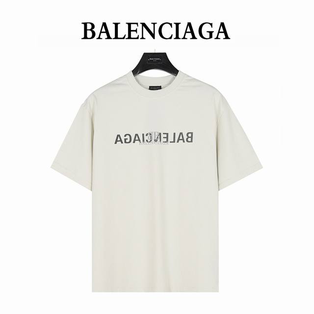 Balenciaga 25Ss reversed double B print washed ripped short-sleeved T-shirt. Thi