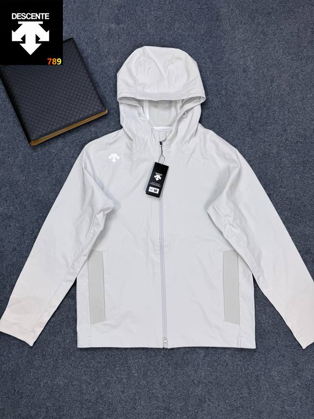 Descente Softshell Jacket Official Counter Classic Softshell Series Descente Off