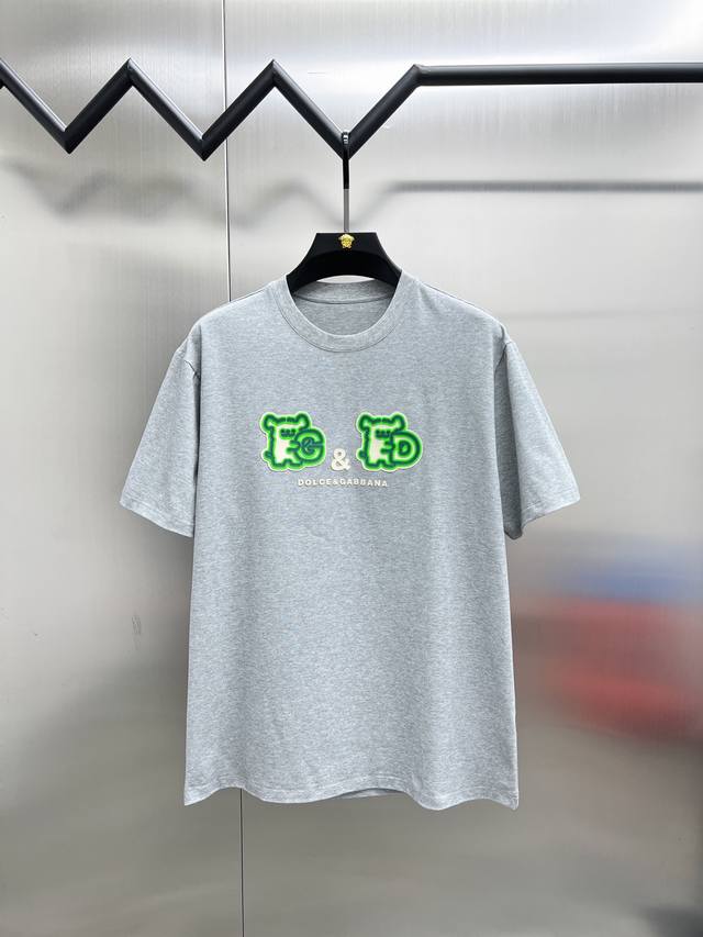 Dolce & Gabbana's newest short-sleeved crew neck T-shirt, first released at the