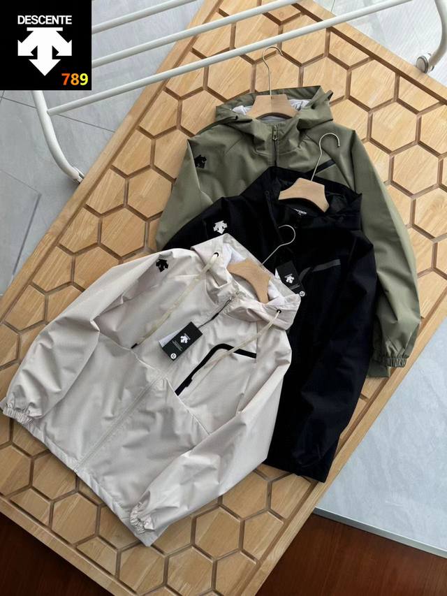 Desente outdoor jacket, unisex, casual sports hooded jacket, windproof, rainproo