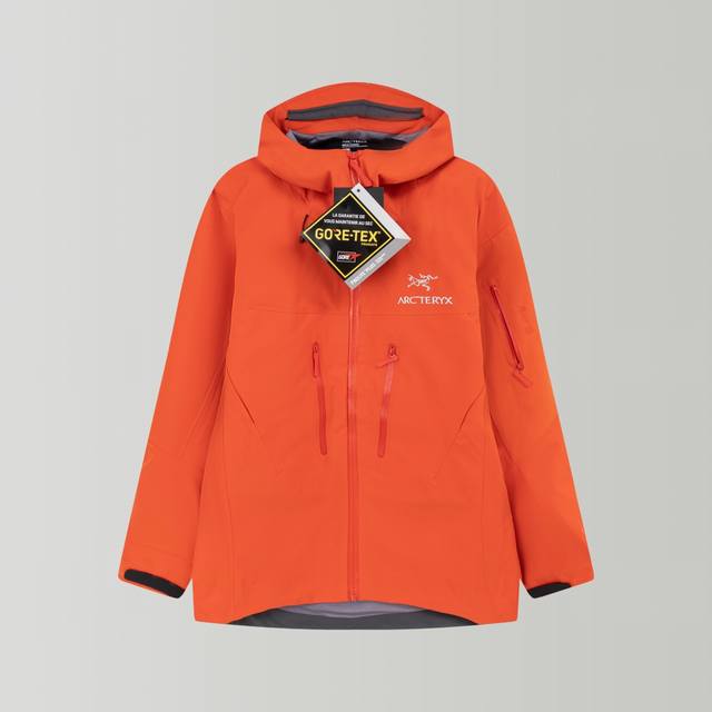 Hardshell High-End Jacket with Rescue Device Arc'teryx Alpha SV | Face your lim