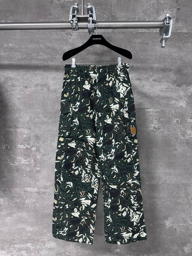 Lv Louis 25Fw Early Fall New Arrival: Bellows Camouflage Work Pants DDD. These u