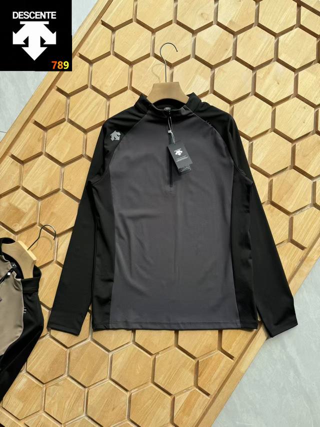 Descente Stand-Up Collar Half-Zip Sports Outdoor Leisure Sweatshirt DDD. The sta