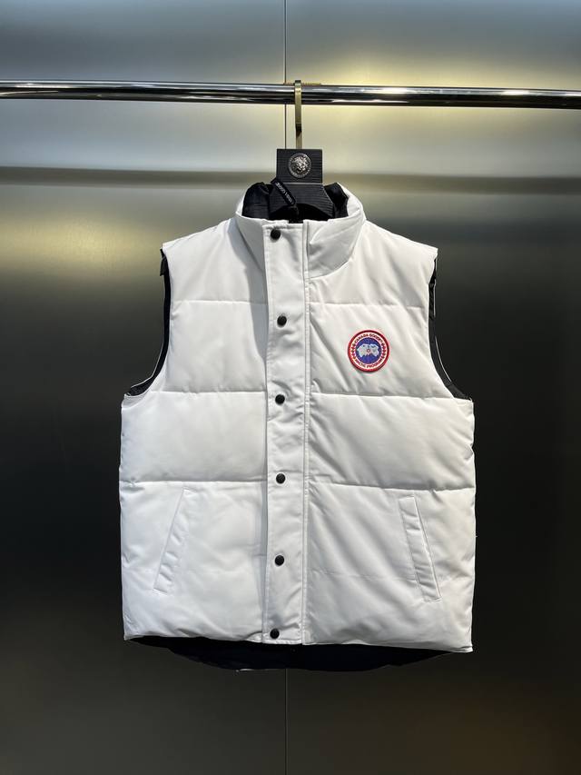 Canada Goose"" Pure White, Non-Returnable Garson Down Vest has long been recogni