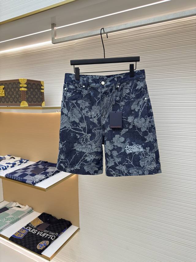 Louis Vuitton Floral Embroidered Letter Shorts Authentic: Purchased and develope