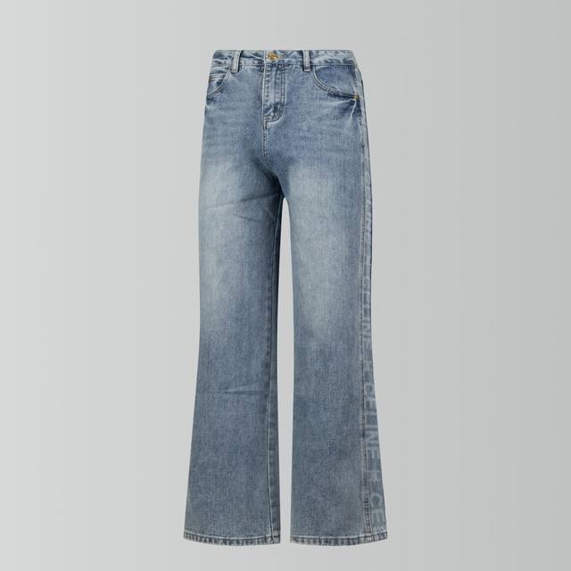 Highest quality Celine's new logo printed straight jeans are a great fit and mak