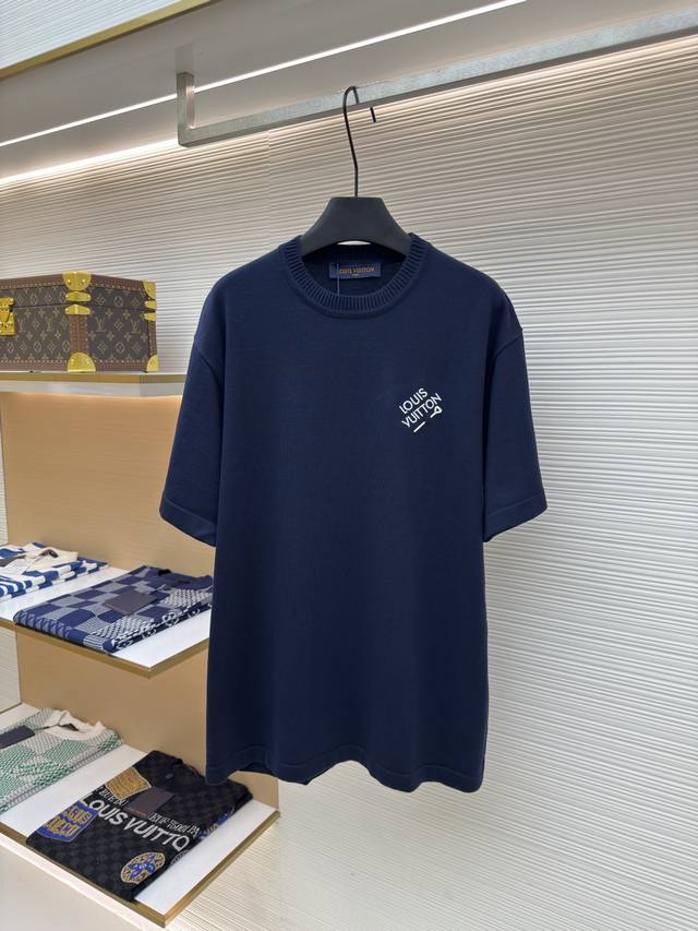 Louis Vuitton embroidered letter pin short sleeve Authentic: 6050 purchased and