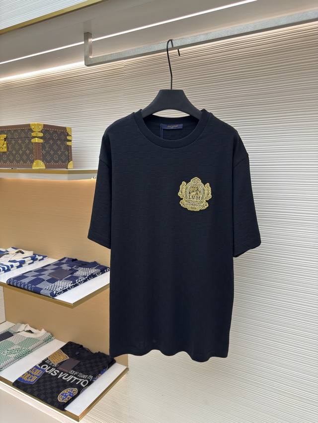 Louis Vuitton Gold Thread Puppy Badge T-shirt Authentic: Purchased and developed