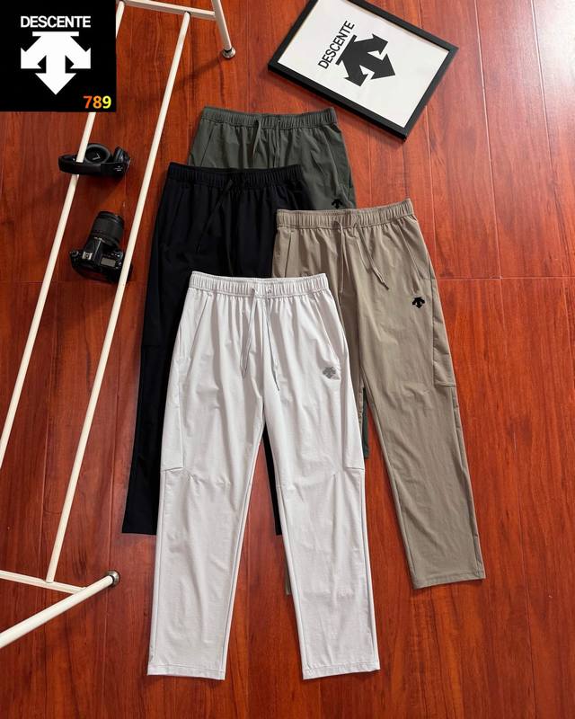 Descente casual sun protection pants fabric is comfortable, cool and breathable,