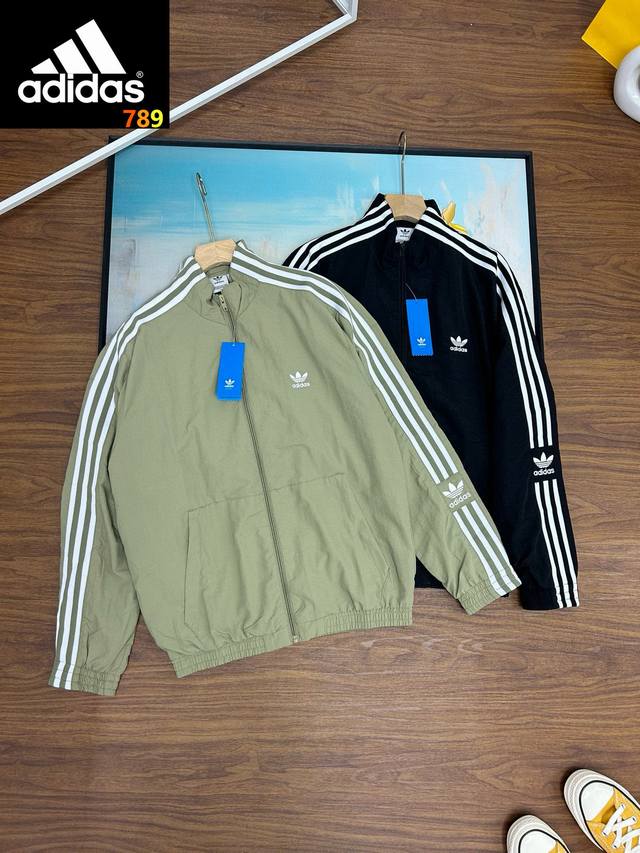 New early autumn Adidas Originals autumn new trefoil badge small logo zipper sta