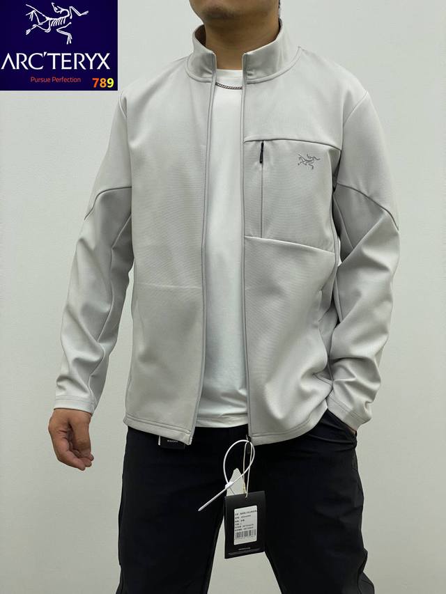 Arc'teryx Arcterxy*25 Autumn Men's Pocket Zipper Stand Collar Jacket! Crisp text