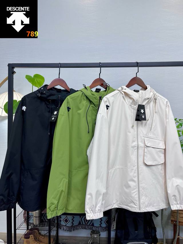 Descente Outdoor Jacket Descente's versatile, functional, windproof hooded jacke