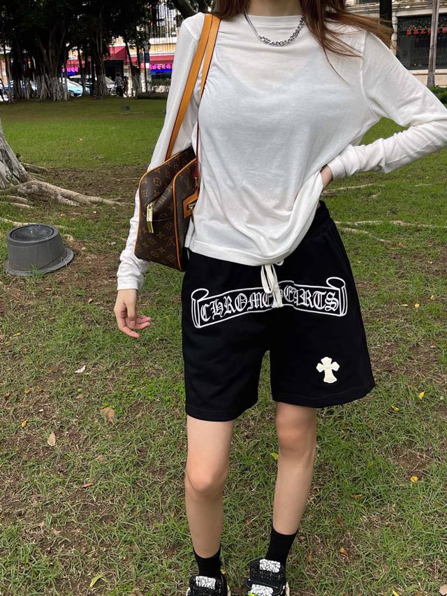 --Upper body consultation picture Style number: G15---Top version Chrome Hearts