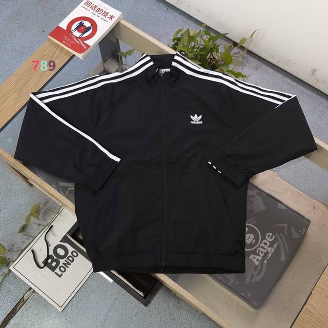 2025 new Adidas embroidered trefoil and three-stripe embroidered casual couple s