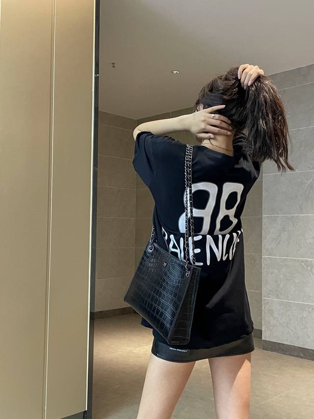 Style: G47 - Premium Edition! Balenciaga Bb short-sleeved T-shirt with glow-in-