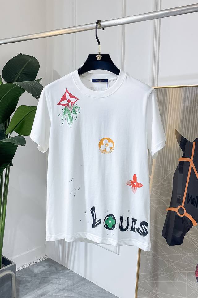 Lv 2025Ss Year of the Snake Spring and Summer boutique short-sleeved T-shirt. Hi